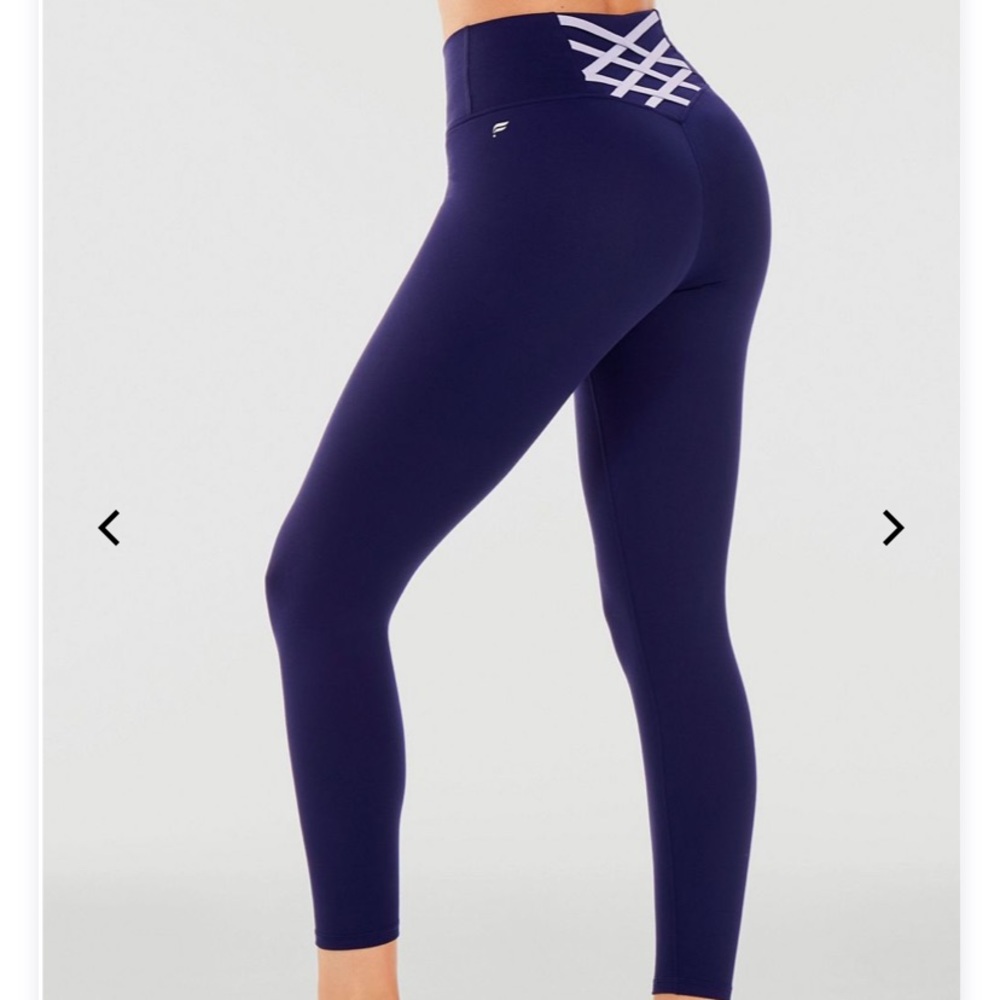NWT FABLETICS KESSLER LEGGINGS